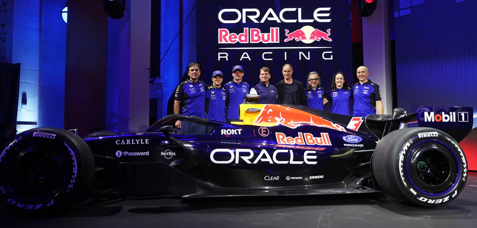 Red Bull F1 is ahead of the rest and unveils Max Verstappen and Hadjar's liveries for the 2026 season