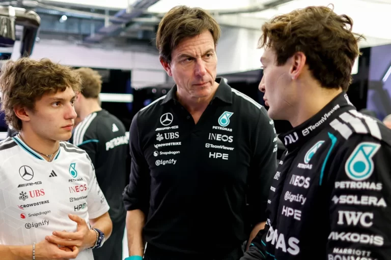 Toto Wolff Warns George Russell and Andrea Kimi Antonelli of a Battle in Mercedes F1: "I've Already Learned..."